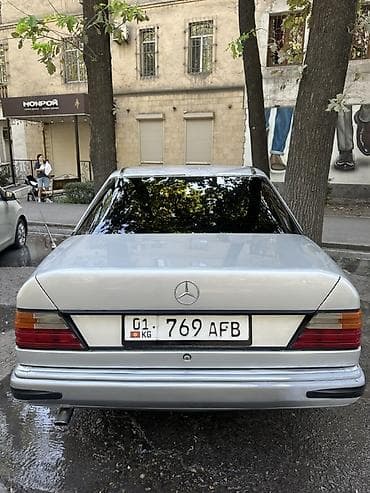 sprinter 4 4: Mercedes-Benz W124: 1992 г., 2.3 л, Механика, Бензин, Седан — 2