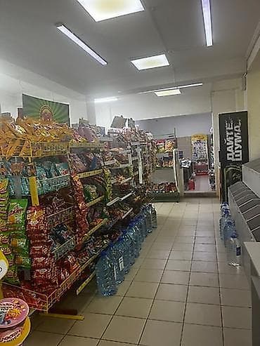 o store: Улан мкр Продается готовый бизнес, магазин Площадь: 250м2 150м2 - — 4