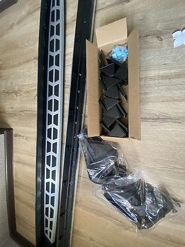 285 45 19: Подножки Hyundai, Новый — 2