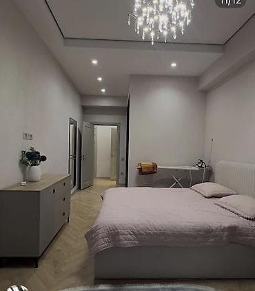 Продается 2 ком кв.(переделенная на 3 студии ) 80 кв.м. Адрес; Шота