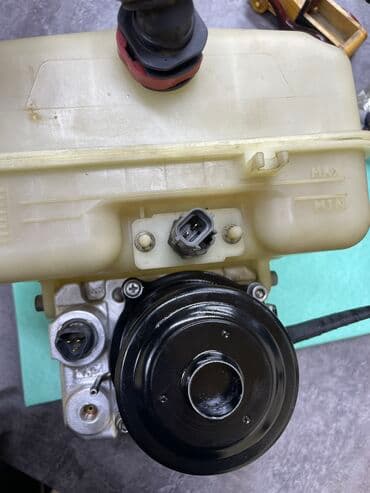 пневматический домкрат: Компрессор Lexus 2012 г., Б/у, Оригинал, Япония — 7