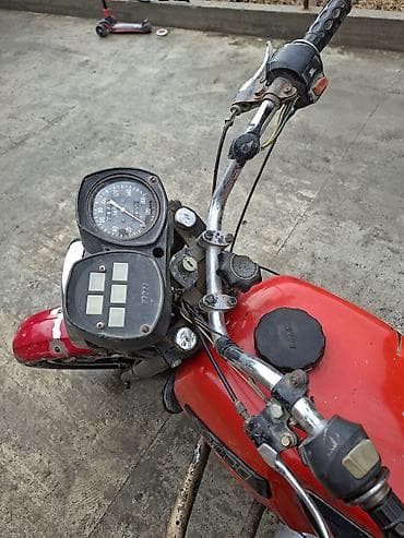 Скутеры: Мотоцикл ИЖ Планета (классика СССР), красный. Основные особенности: - — 4