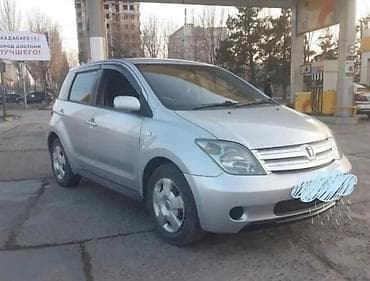 Toyota Ist: 2003 г., 1.5 л, Автомат, Бензин