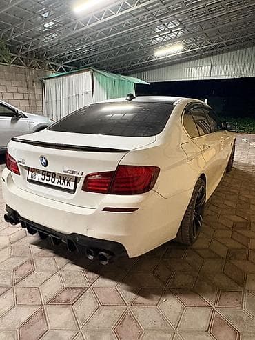Транспорт: BMW 5 series: 2012 г., 3 л, Типтроник, Бензин, Седан — 2