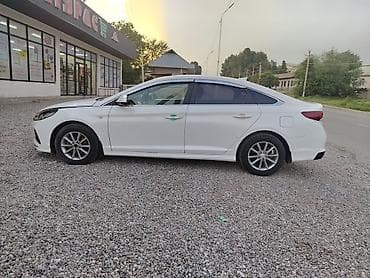 Продажа авто: Hyundai Sonata: 2017 г., Автомат, Бензин, Седан — 2