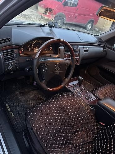 клапан ауди: Mercedes-Benz E-Class: 2001 г., 3.2 л, Автомат, Бензин, Седан — 3