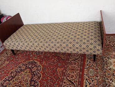 офисный шкаф для документов: Односпальная тахта/кровать с боковыми спинками. - Размер спального — 1