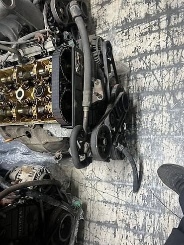 блок мотора: Двигатель внутреннего сгорания в сборе. Особенности и состав: - — 1