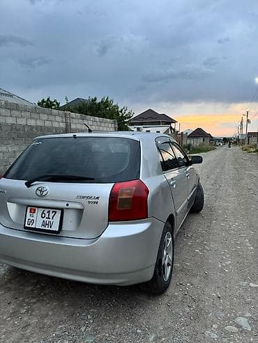toyota crovn: Toyota Corolla: 2002 г., Бензин, Хэтчбэк — 3
