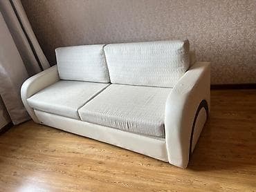 Мебель: Прямой диван, Б/у — 2