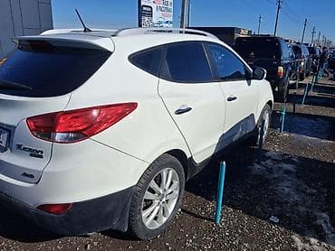 honda stepwgn rf 3: Hyundai Tucson: 2012 г., Автомат — 5