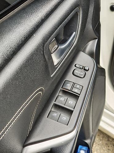 2016: Toyota Camry: 2016 г., 2.5 л, Автомат, Бензин, Седан — 6