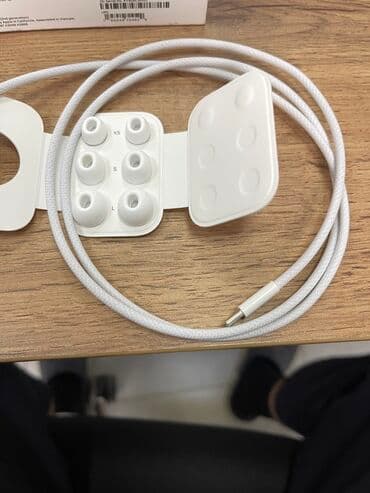 airpods pro model a2083 a2084 a2190 цена: Apple AirPods Pro (2‑го поколения) с USB‑C Оригинал, пользуюсь меньше — 4