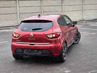 Renault Clio: 2019 г., 1.5 л, Автомат, Дизель, Хэтчбэк — 3
