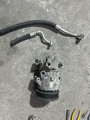 Автокомпрессор кондиционера с комплектом магистралей тайота wish