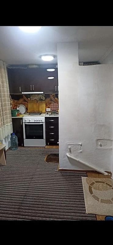 возле реки: 60 м², 3 комнаты, Без подселения — 6
