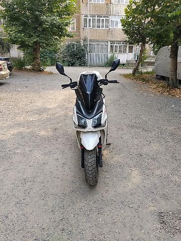 es 2016: Скутер JIANG/ JILANG 50–125 cc (модель спортивного типа) - Кузов — 4