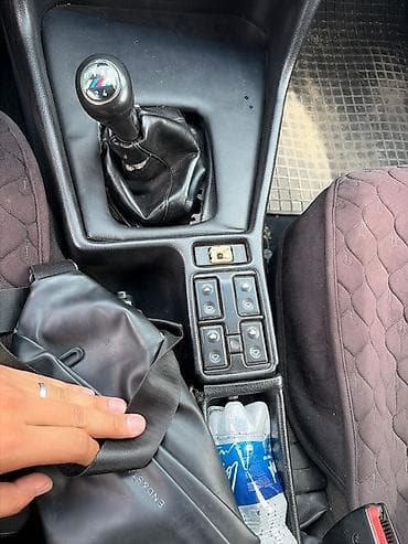 буд е5: BMW 5 series: 1993 г., 2.5 л, Механика, Бензин, Седан — 6
