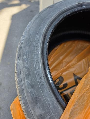 low ll: Комплект автомобильных шин размером 275/45 R21 104H M+S. Основные — 1