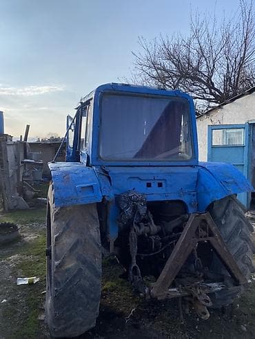 bew e34: Трактор Беларус (МТЗ), универсально-пропашной колесный Описание: - — 5