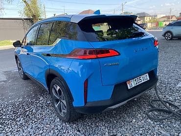 3 7v: Марка: AION Модель: V 70 Цвет: Синий Год выпуска: 2021/09 Топливо — 5