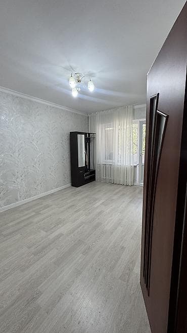 Квартиры: 1 комната, 40 м², Тунгуч мкр 105 серия, 1 этаж, Евроремонт — 7