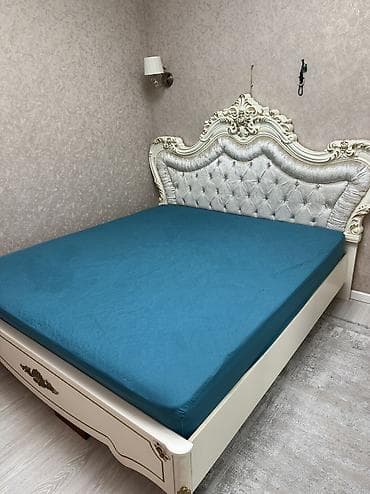 размер одеяла 2 х спального: Двуспальная кровать, С мягким изголовьем, длина - 200 см — 5