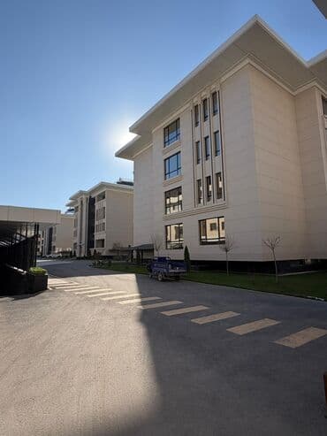 квартира в районе ошского рынка: 4 комнаты, 205 м², Элитка, 4 этаж, ПСО (под самоотделку) — 11