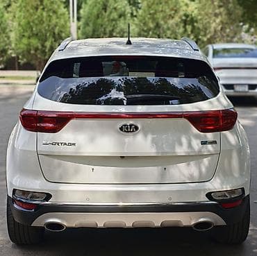 Транспорт: Kia Sportage: 2020 г., 2 л, Автомат, Дизель, Кроссовер — 7