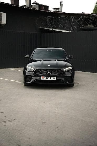 разноширокие: Mercedes-Benz E-Class: 2020 г., 2 л, Автомат, Бензин, Седан — 3