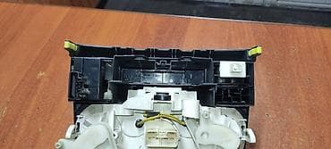 coroll: Toyota Corolla 2002, блок управления климат контролем (механический) — 5