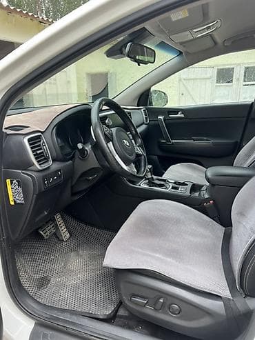 Kia Sportage: 2018 г., 2 л, Автомат, Дизель, Кроссовер — 9