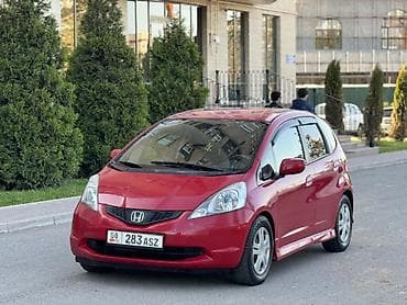 Honda Fit: 2009 г., 1.5 л, Автомат, Бензин, Хэтчбэк — 3