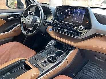 camry 2020: Toyota Highlander: 2020 г., 2.5 л, Автомат, Гибрид, Внедорожник — 2