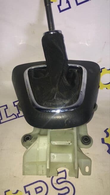 corolla runx: Toyota Corolla Verso 2002 год, кулиса переключения передач (механика) — 1