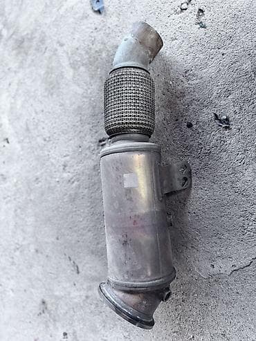 Компрессоры для авто: Катализатор BMW 5 G30 B58B30 2018 оригинал — 1