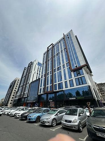 Кеңселерди ижаралоо, 90 м², Бизнес борборунда, 1-катар