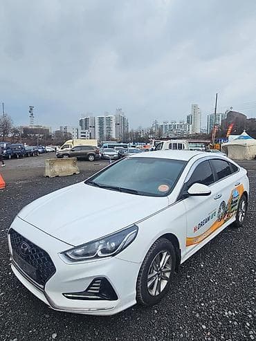 Hyundai Sonata: 2021 г., Автомат, Бензин, Седан — 1