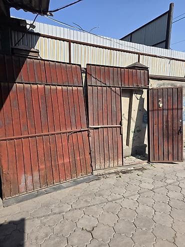 Распашные ворота: Металлические распашные ворота с калиткой - Материал: стальной лист с — 3