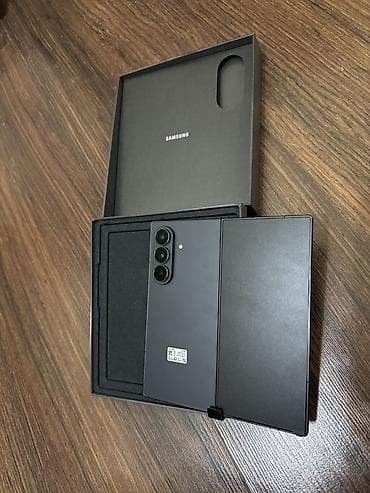 чоппер самсунг: Samsung Galaxy Fold, Новый, 256 ГБ, цвет - Черный — 2