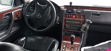 х5 4 8: Mercedes-Benz E-Class: 2001 г., Седан — 6