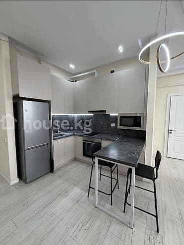 osh flat: 2 комнаты, 60 м², 12 мкр 4 этаж, Евроремонт — 3