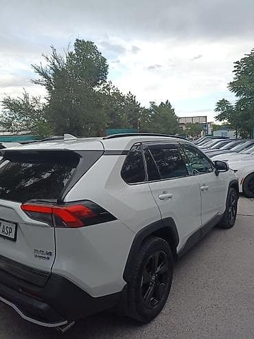 byd e9 2021: Toyota RAV4: 2021 г., 2.5 л, Автомат, Гибрид, Кроссовер — 5