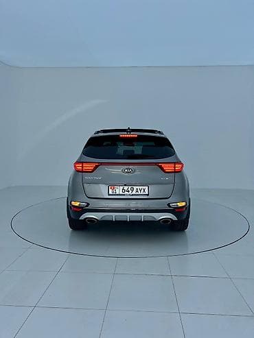 семейный авто: Kia Sportage: 2021 г., 2 л, Автомат, Бензин, Кроссовер — 10
