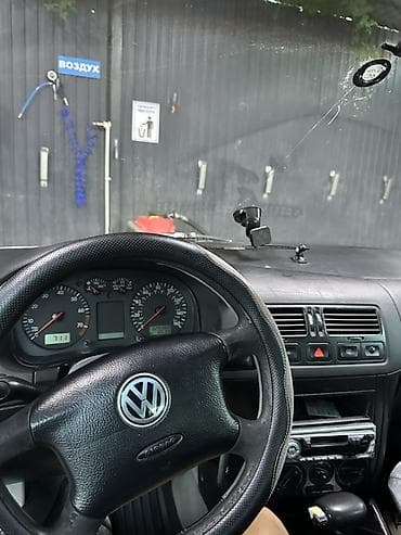 vw bora: Volkswagen Bora: 2000 г., 1.5 л, Автомат, Бензин, Седан — 1