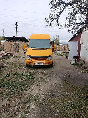 2 4 д: Mercedes-Benz Спринтер: 2004 г., Фургон — 1