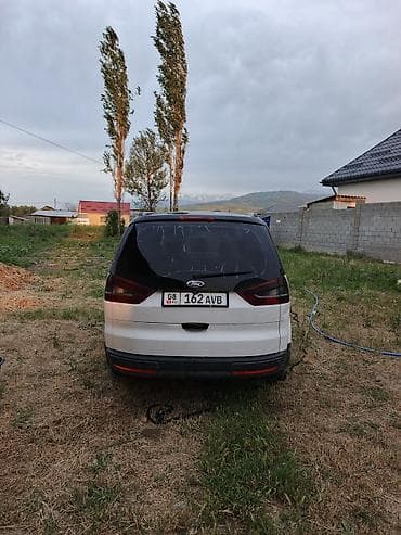 Унаа сатуу: Ford Galaxy: 2014 г., 2 л, Кол менен иштөөчү, Дизель, Вэн/Минивэн — 5