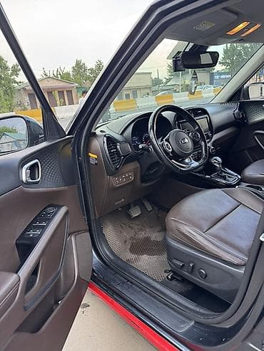 коврик на степ: Kia Soul: 2019 г., 1.6 л, Автомат, Бензин, Кроссовер — 2