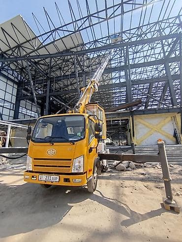 volvo s 40: Автовышка, Hyundai, 2024 г., 28 м — 2