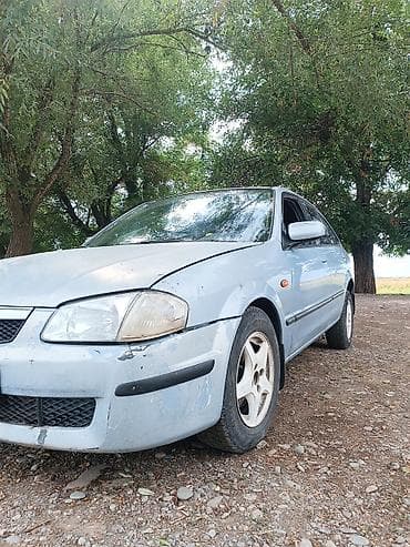 Продажа авто: Mazda 323: 2000 г., 1.8 л, Механика, Бензин, Хэтчбэк — 6